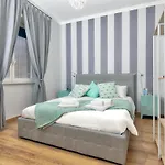 Nocleg ze śniadaniem Relais Mantellini 4*