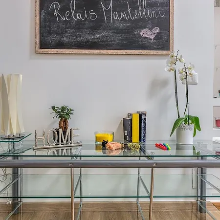 Relais Mantellini Bed & Breakfast Rome