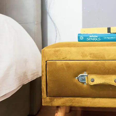 Relais Mantellini לינה וארוחת בוקר 4*